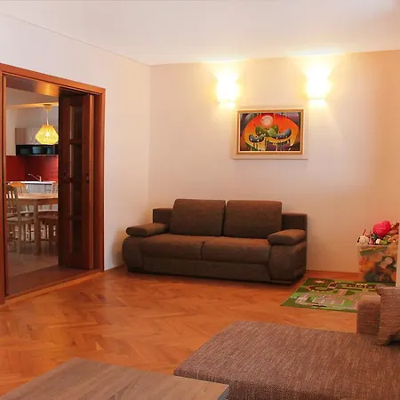 Сasa de vacaciones Two-bedroom 1 Rokytnice nad Jizerou